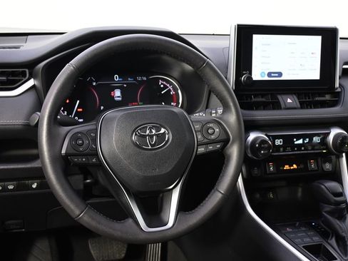 Used 2024 Toyota RAV4 XLE w/ Convenience Package AWD/4WD image 12