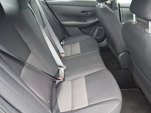 Certified 2025 Nissan Sentra SV FWD image 20