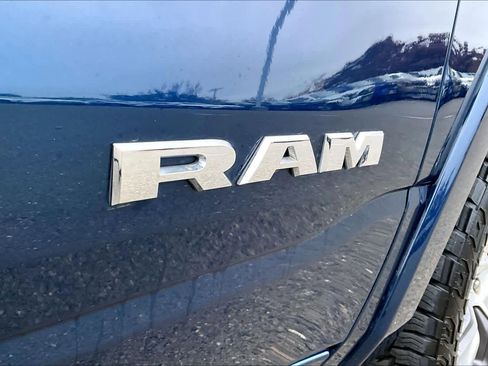 Used 2021 RAM 1500 Laramie image 9