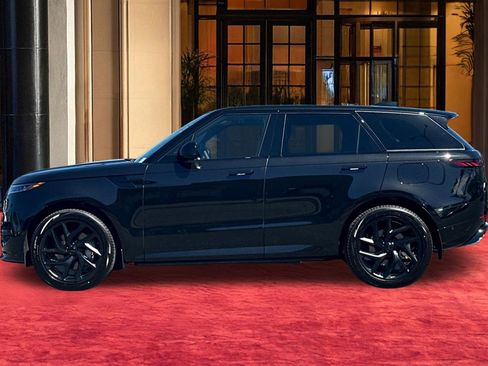 New 2026 Land Rover Range Rover Sport Dynamic SE AWD/4WD image 3