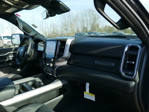 New 2026 RAM 1500 Big Horn AWD/4WD image 13