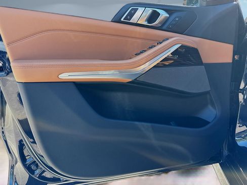 New 2026 BMW X5 xDrive40i w/ M Sport Package image 22