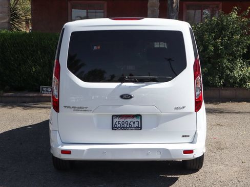 Used 2022 Ford Transit Connect XLT FWD image 8