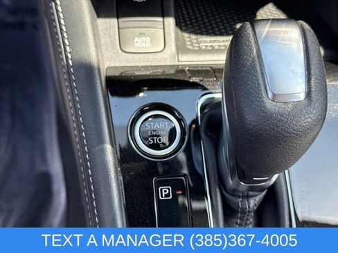 Used 2023 Nissan Kicks SR w/ SR Premium Package FWD image 23