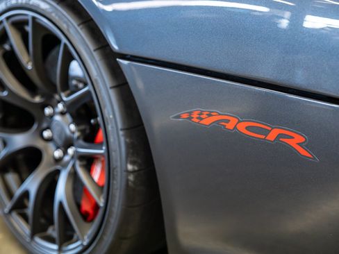 Used 2016 Dodge Viper ACR w/ Exterior Carbon Fiber Package RWD image 25