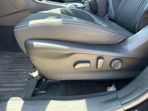 Used 2020 Subaru Forester Premium w/ Popular Package #1 AWD/4WD image 23