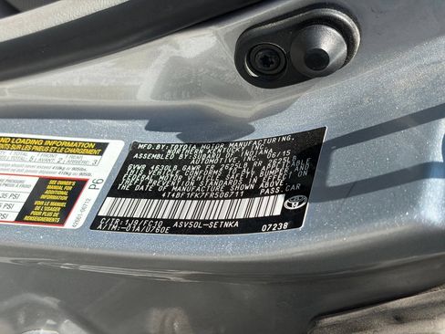 Used 2015 Toyota Camry LE FWD image 13