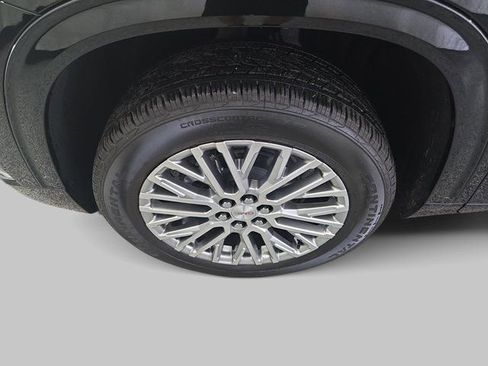 New 2025 GMC Acadia Denali w/ LPO, All-Weather Package FWD image 35