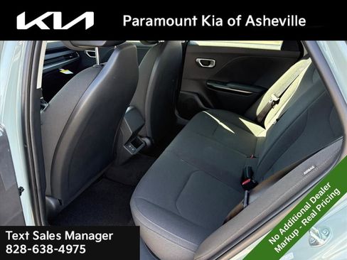 New 2026 Kia K4 LXS image 19