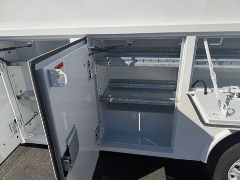 New 2025 Ford Transit 350 w/ Interior Upgrade Package RWD image 30