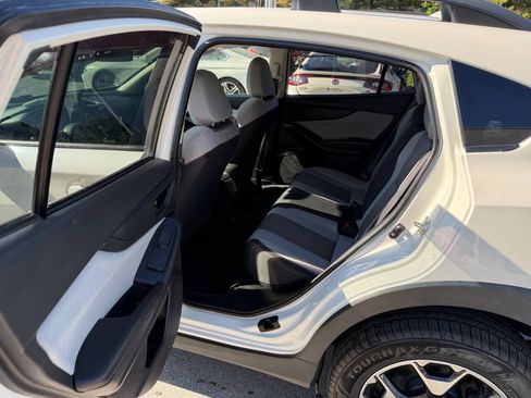 Used 2019 Subaru Crosstrek 2.0i Premium AWD/4WD image 13