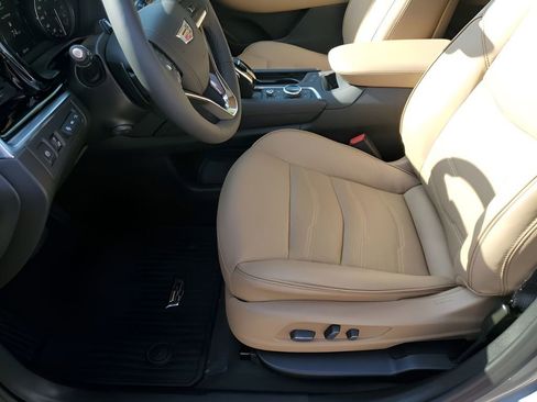 New 2025 Cadillac XT6 Premium Luxury w/ Platinum Package image 33