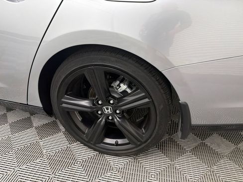 Used 2024 Honda Accord Sport image 20