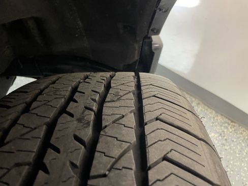 Used 2024 Ford F150 XLT w/ Equipment Group 302A MID image 31