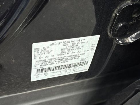 Used 2022 Ford Explorer XLT w/ Class IV Trailer Tow Package image 28