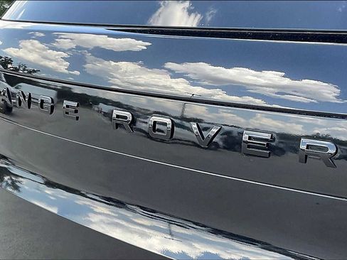 Used 2023 Land Rover Range Rover Sport First Edition image 9