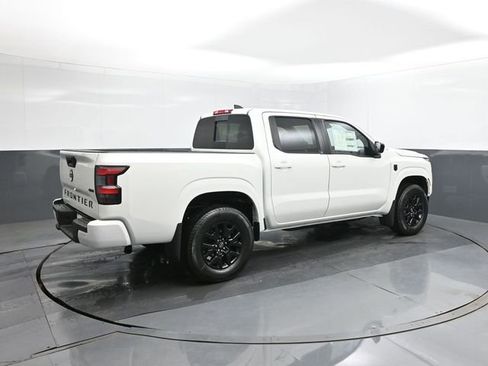 New 2026 Nissan Frontier SV image 15