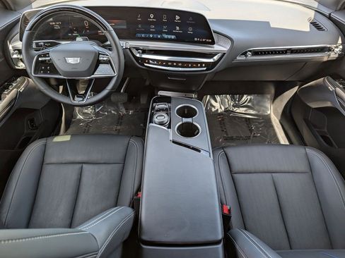 Certified 2024 Cadillac Lyriq Sport AWD/4WD image 1