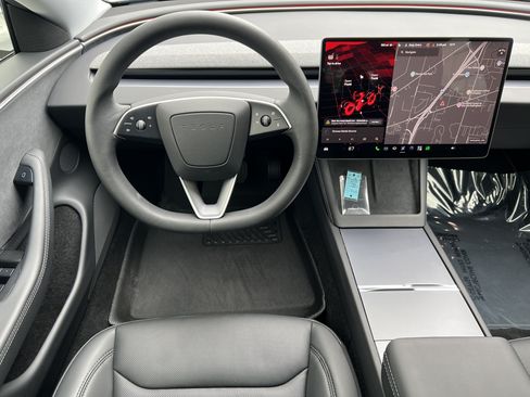 Used 2025 Tesla Model 3 Long Range AWD/4WD image 30