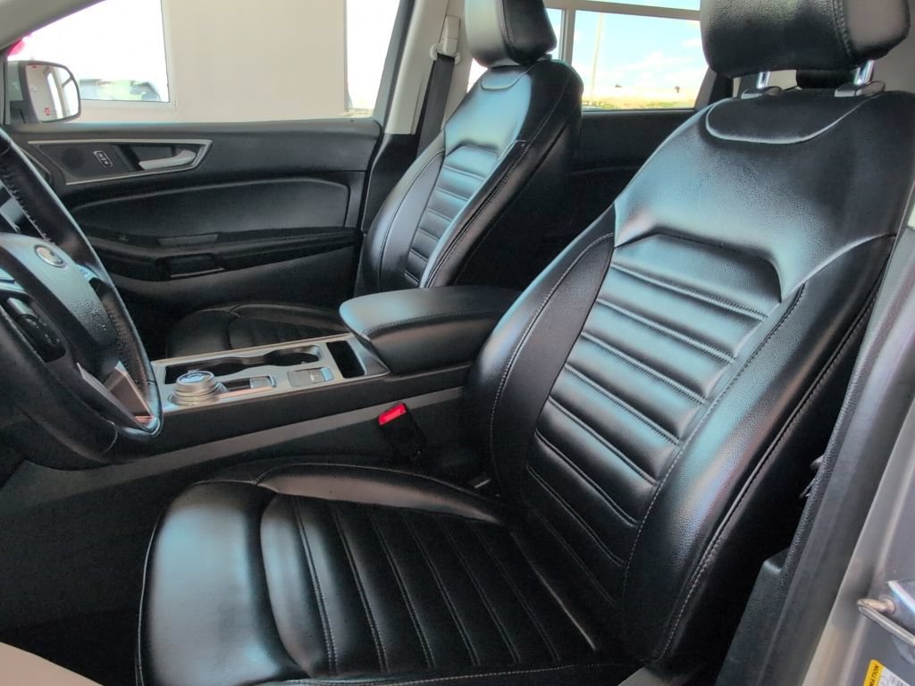 Used 2024 Ford Edge SEL AWD/4WD image 14