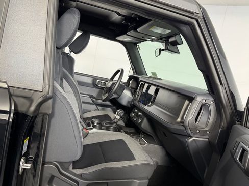 Used 2025 Ford Bronco Big Bend image 31