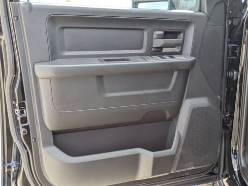 New 2025 RAM 2500 Tradesman w/ Chrome Appearance Group image 11