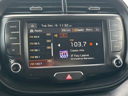 Used 2024 Kia Soul LX w/ Option Group 015 image 20