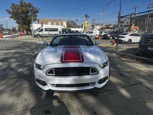 Used 2015 Ford Mustang Convertible w/ Equipment Group 051A image 5