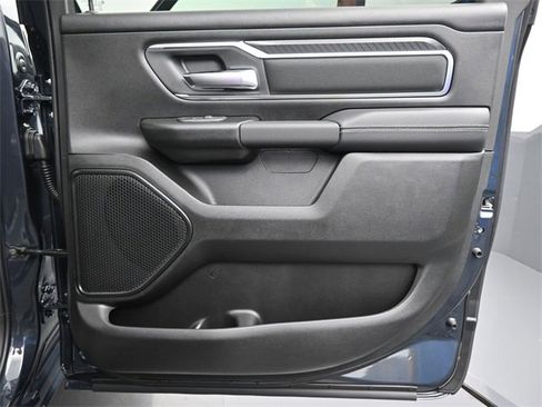 New 2026 RAM 1500 4x4 Crew Cab image 16