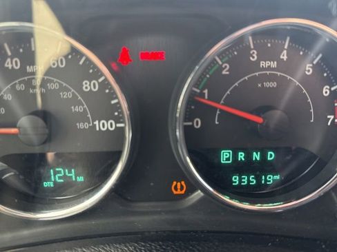 Used 2018 Jeep Wrangler Unlimited Sport S AWD/4WD image 9