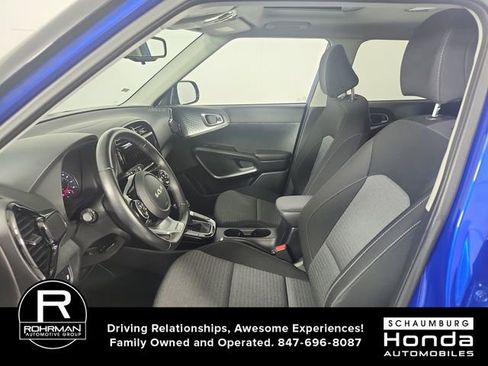 Used 2022 Kia Soul GT-Line FWD image 4