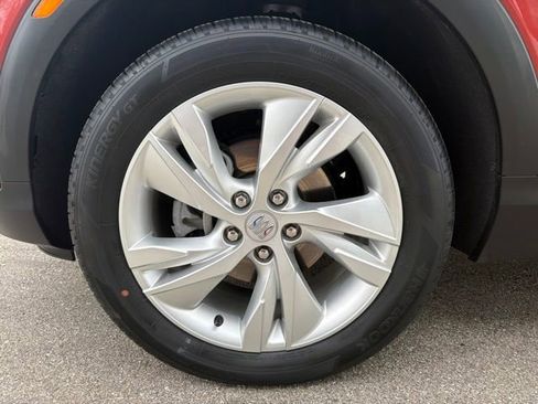 Certified 2024 Buick Encore GX Preferred w/ Comfort Package AWD/4WD image 9