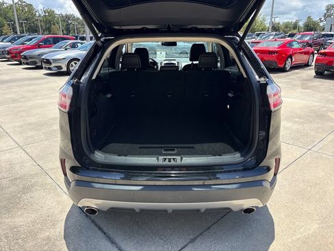 Used 2020 Ford Edge Titanium w/ Equipment Group 301A FWD image 32