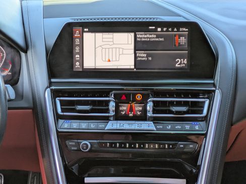 Used 2022 BMW 840i Gran Coupe 840i w/ Comfort Seating Package image 18