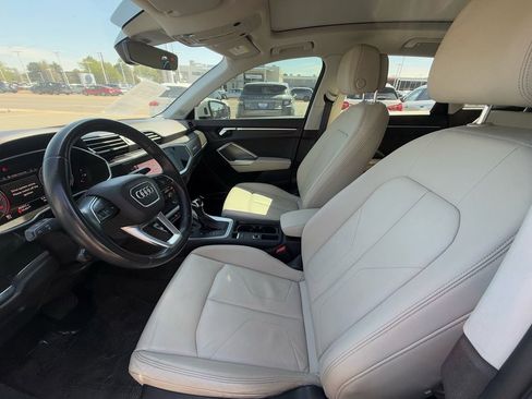 Used 2019 Audi Q3 2.0T Premium Plus AWD/4WD image 13