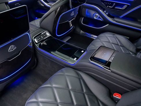 Used 2023 Mercedes-Benz Maybach S 680 4MATIC image 19