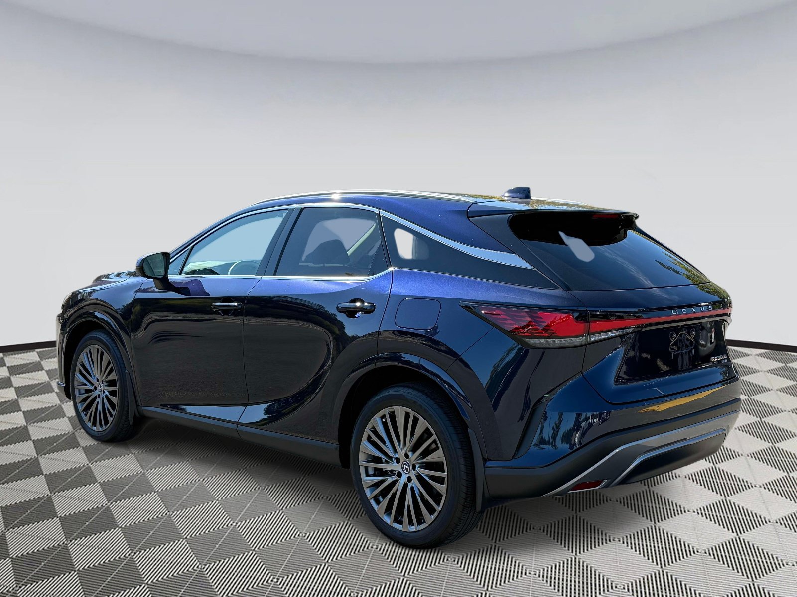 Used 2023 Lexus RX 350 w/ Cold Area Package AWD/4WD image 4