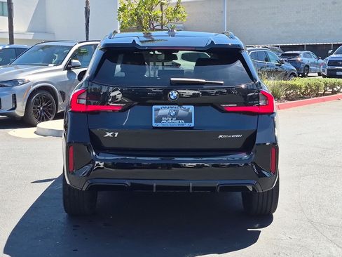 Used 2026 BMW X1 xDrive28i w/ Technology Package AWD/4WD image 9