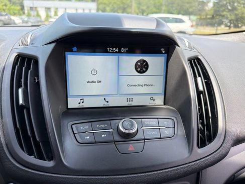 Used 2019 Ford Escape SEL FWD image 11