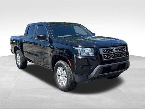 Used 2022 Nissan Frontier SV AWD/4WD image 5
