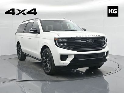 New 2025 Ford Expedition Max Platinum w/ Stealth Appearance Package