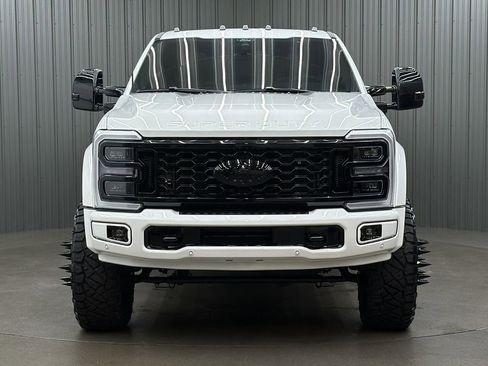 Used 2026 Ford F450 Platinum w/ Platinum Plus Package image 8