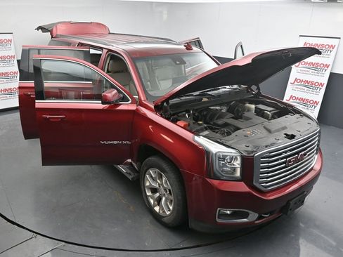 Used 2016 GMC Yukon XL SLT w/ Open Road Package image 25