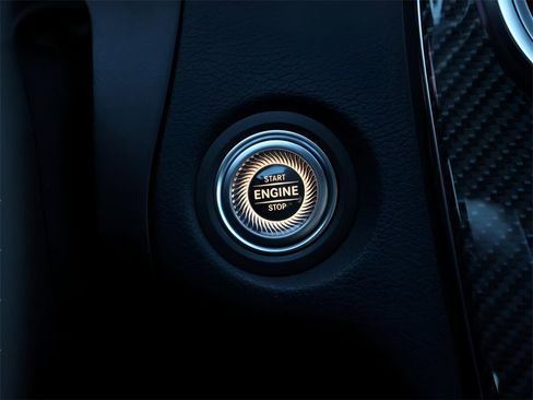 Used 2021 Mercedes-Benz C 63 AMG S image 30