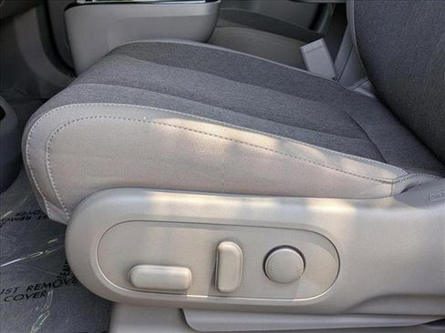 New 2025 Hyundai Ioniq 5 SE image 4