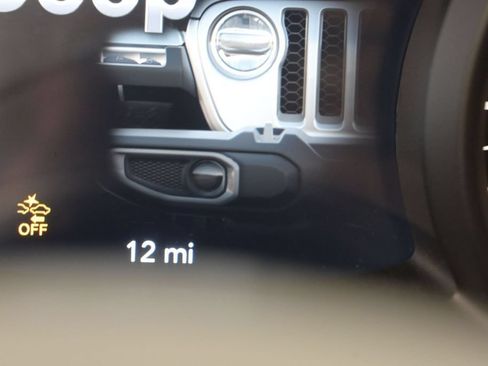 New 2026 Jeep Gladiator Mojave AWD/4WD image 33