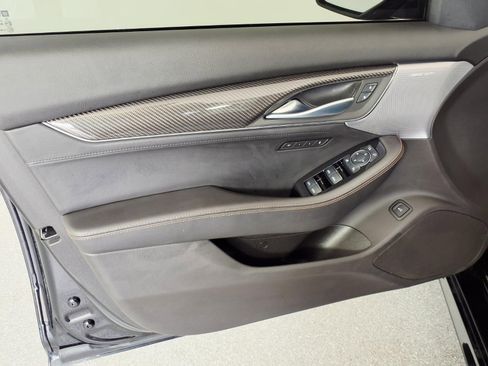 Used 2023 Cadillac CT5 V w/ Premium Package RWD image 13