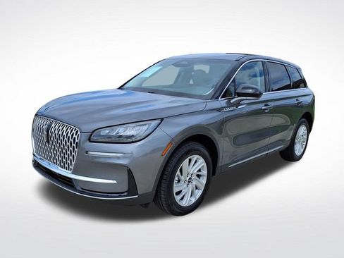Used 2024 Lincoln Corsair FWD image 3