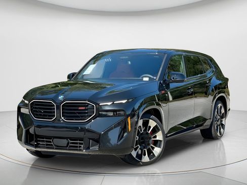 New 2026 BMW XM Label Red w/ M Driver's Package image 1