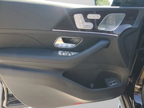 Used 2026 Mercedes-Benz GLE 450 4MATIC image 33